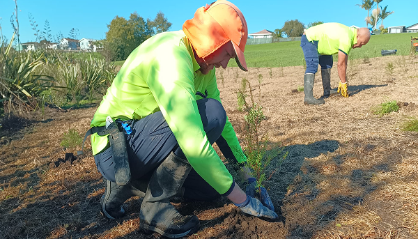 Ōtara Waterways & Lake Trust